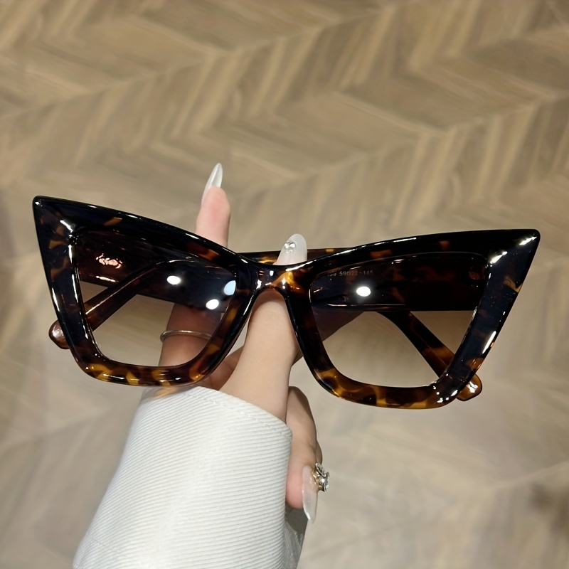 Sunglasses Cat Eye - Oversized cat eye women's sunglasses fashionretro