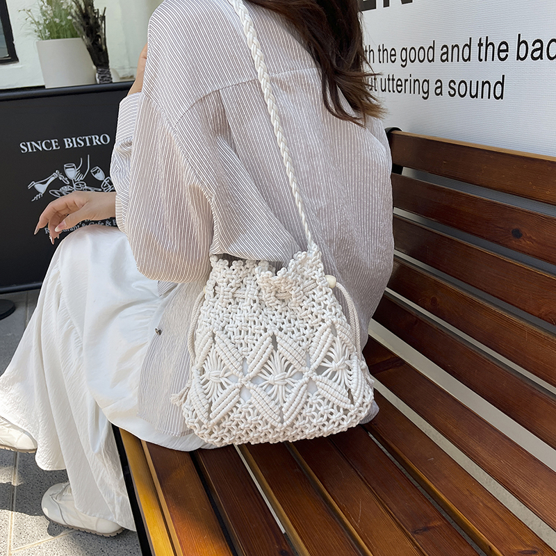 LEFTSIDE Weave Small Shoulder  – Crochet Bag Raffia recenzja i cena